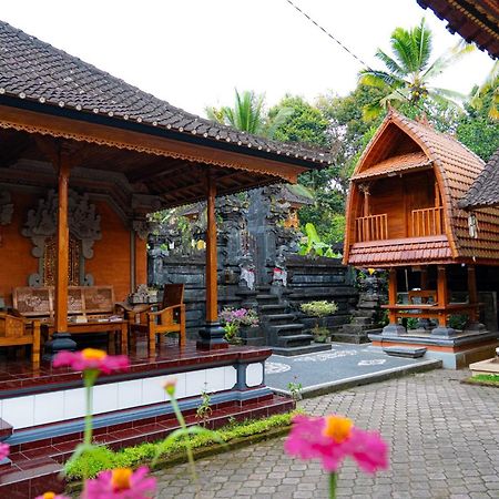 Rindu Homestay Undisan ภายนอก รูปภาพ